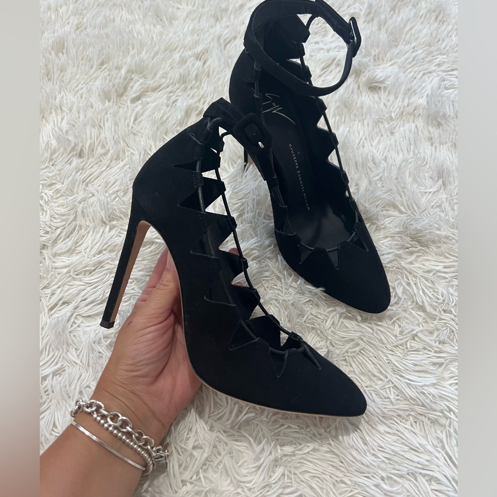 Giuseppe Zanotti Heels - black - size 38 1/2” US 8